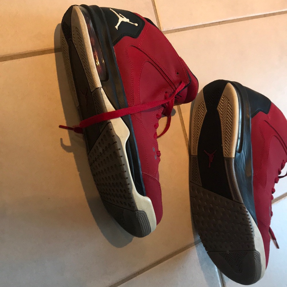 Jordan Flight - image 4